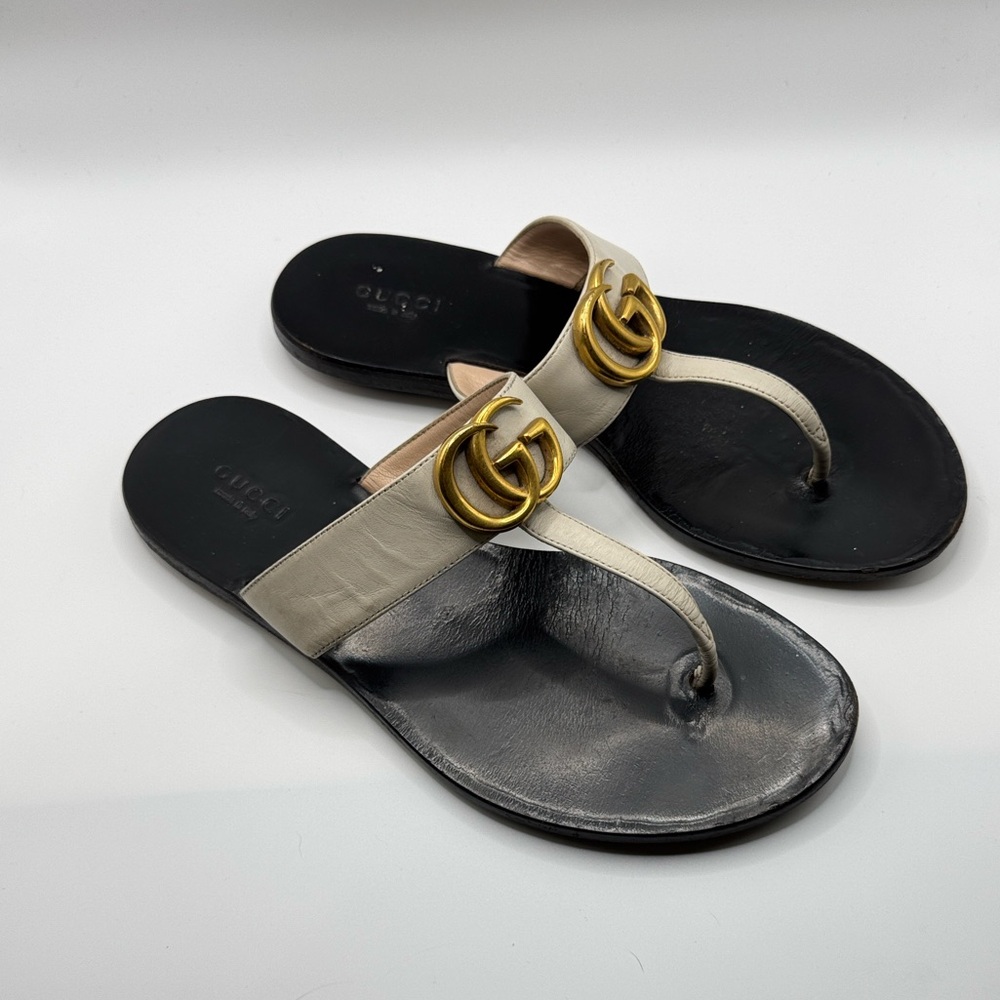 Gucci Women's marmont thong sandals - Picture 2 of 10